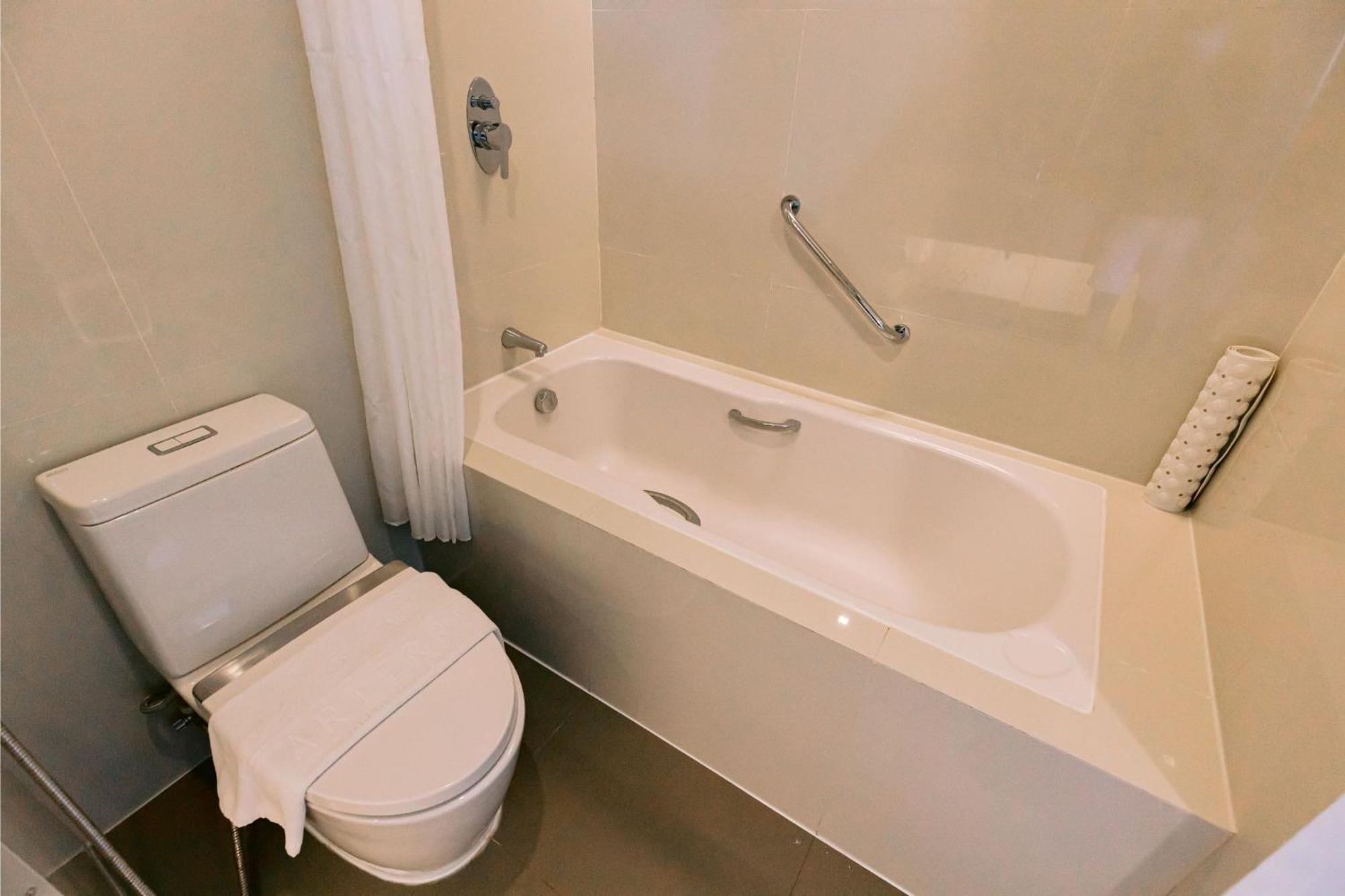 מקטאן Arterra Seaview Resort מראה חיצוני תמונה