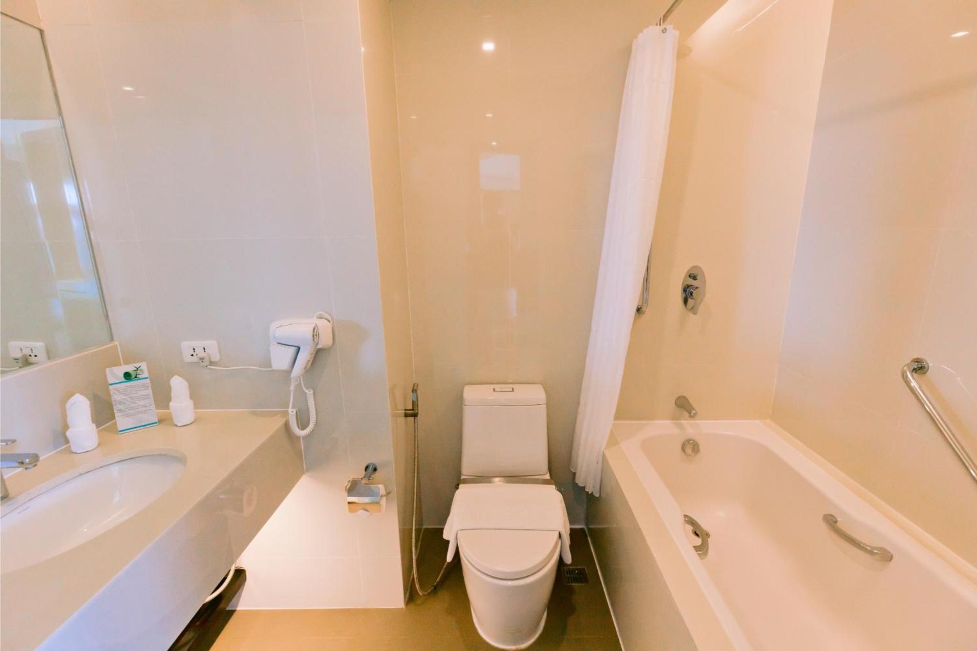 מקטאן Arterra Seaview Resort מראה חיצוני תמונה